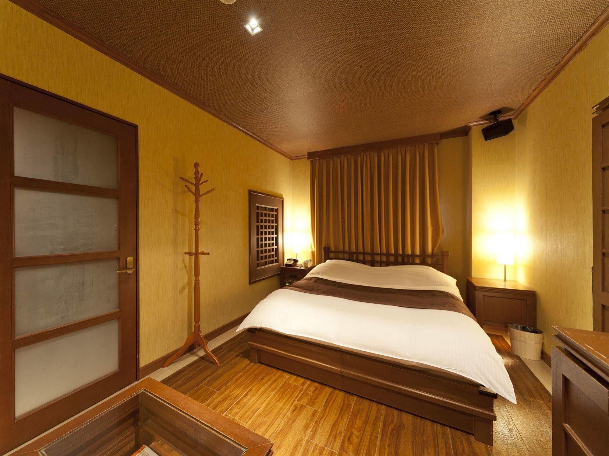 Hotel Grand Fine Kyoto Okazaki Heian Jingu Shrine (Adults Only) מראה חיצוני תמונה