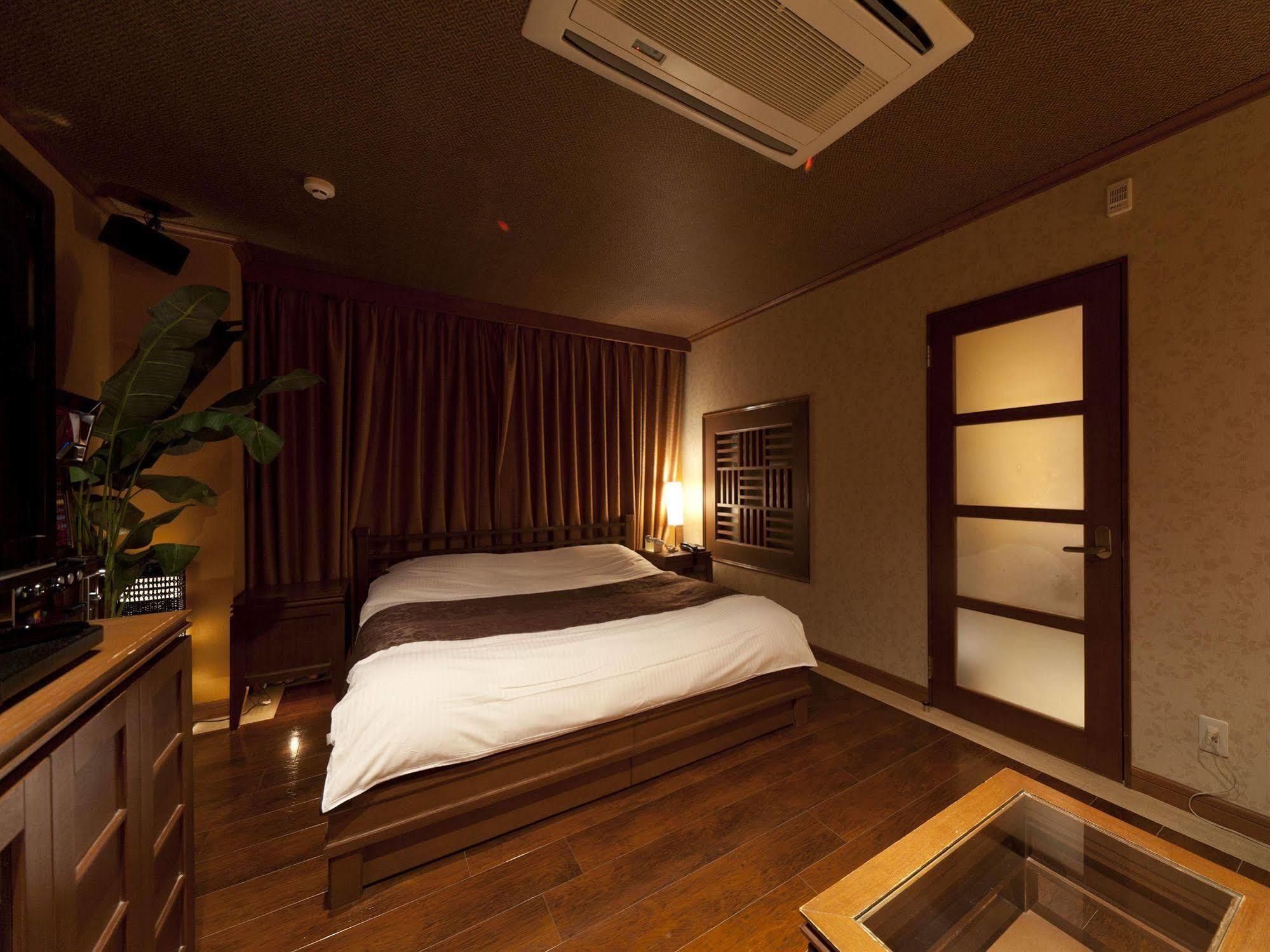 Hotel Grand Fine Kyoto Okazaki Heian Jingu Shrine (Adults Only) מראה חיצוני תמונה